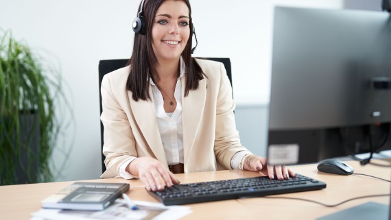 Geberit Badplanung: Telefonisches Erstgespräch Geberit Badplanung: Telefonisches Erstgespräch