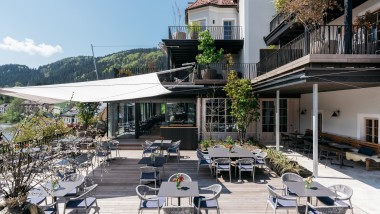 Blick auf die Terrasse des Refugium Lunz. (© Gregor Hofbauer/Refugium Lunz) Blick auf die Terrasse des Refugium Lunz. (© Gregor Hofbauer/Refugium Lunz)