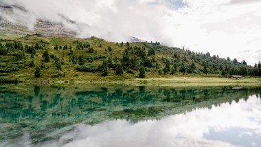 Reinigung mit Wasser – so hilft Geberit AquaClean Wasser zu sparen