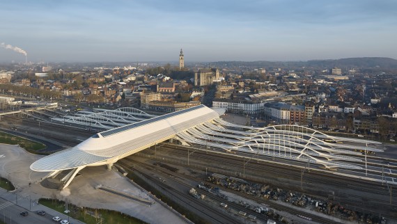 Luftaufnahme des neuen Bahnhofs in Mons, Belgien (© Oliver Schuh, Palladium Photodesign) Luftaufnahme des neuen Bahnhofs in Mons, Belgien (© Oliver Schuh, Palladium Photodesign)