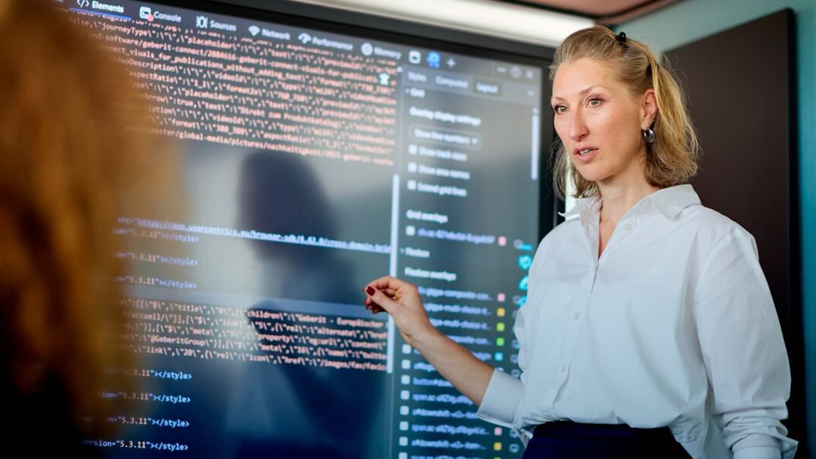 Geberit Mitarbeitende des Fachbereichs Informatik Geberit Mitarbeitende des Fachbereichs Informatik