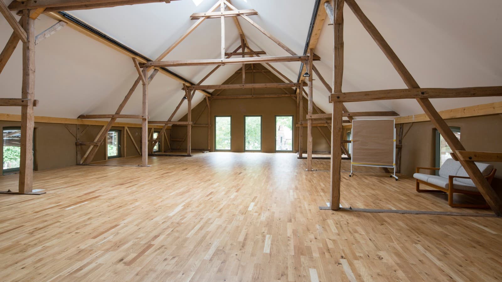 Das Areal des Gutshofes umfasst sogar ein Werkstattgebäude. Das Areal des Gutshofes umfasst sogar ein Werkstattgebäude.