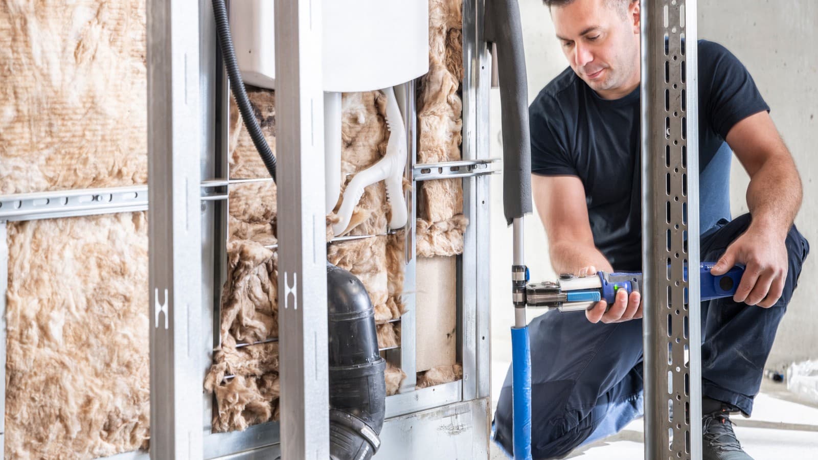 Montage des Geberit FlowFit Montage des Geberit FlowFit