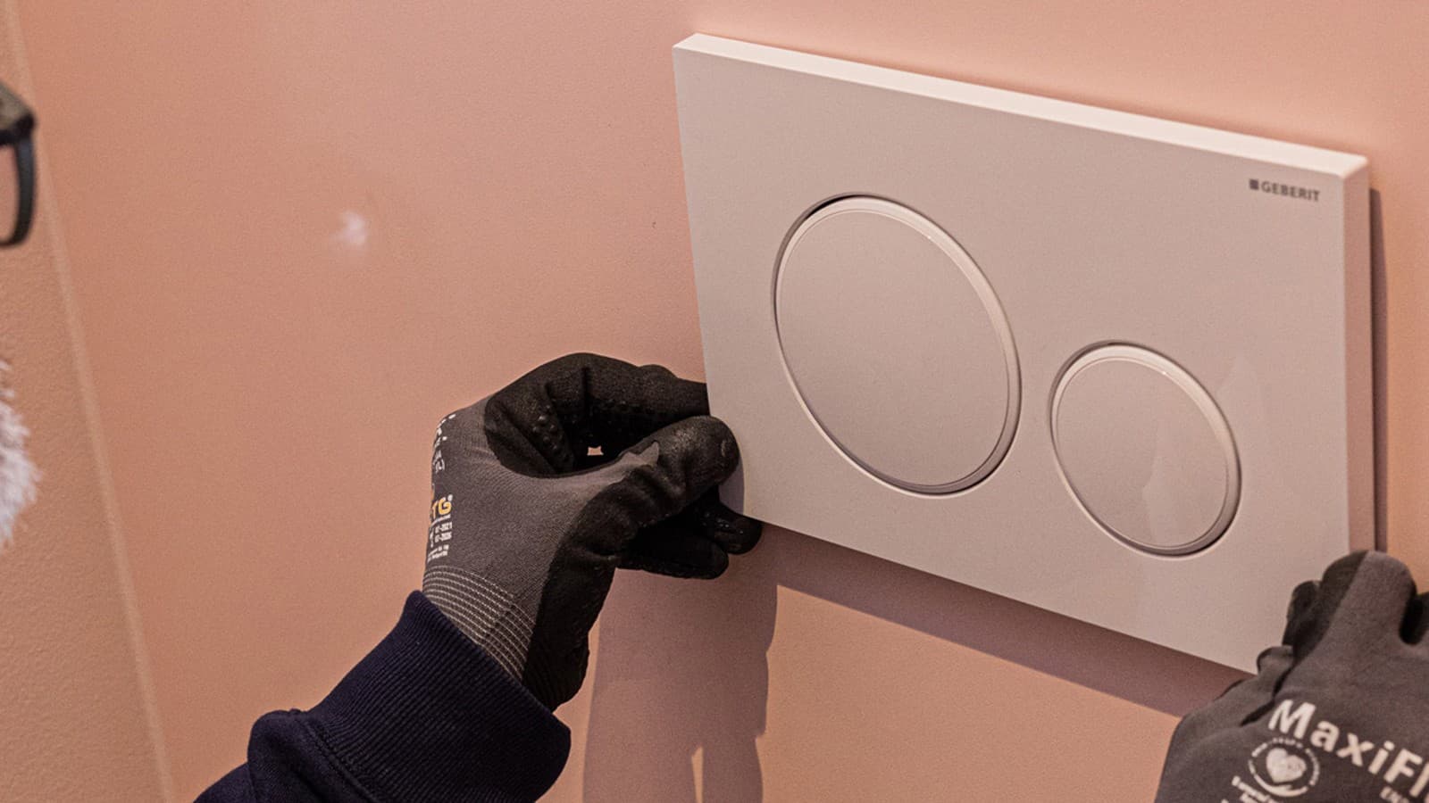 Betätigungsplatte Geberit Sigma20 im wellnest in Bonn. Betätigungsplatte Geberit Sigma20 im wellnest in Bonn.