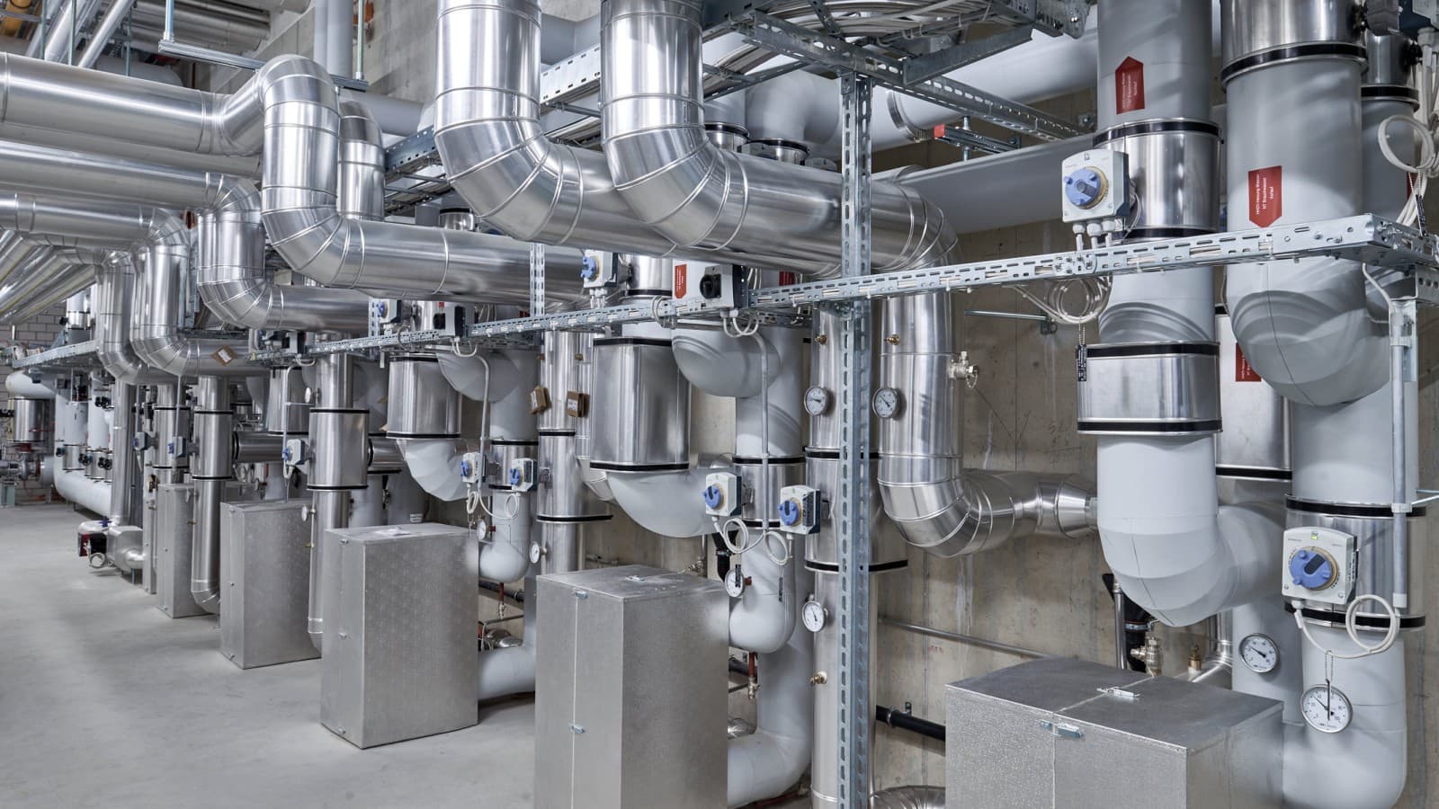 Wärmeübergabestation zur Warmwassererwärmung Wärmeübergabestation zur Warmwassererwärmung