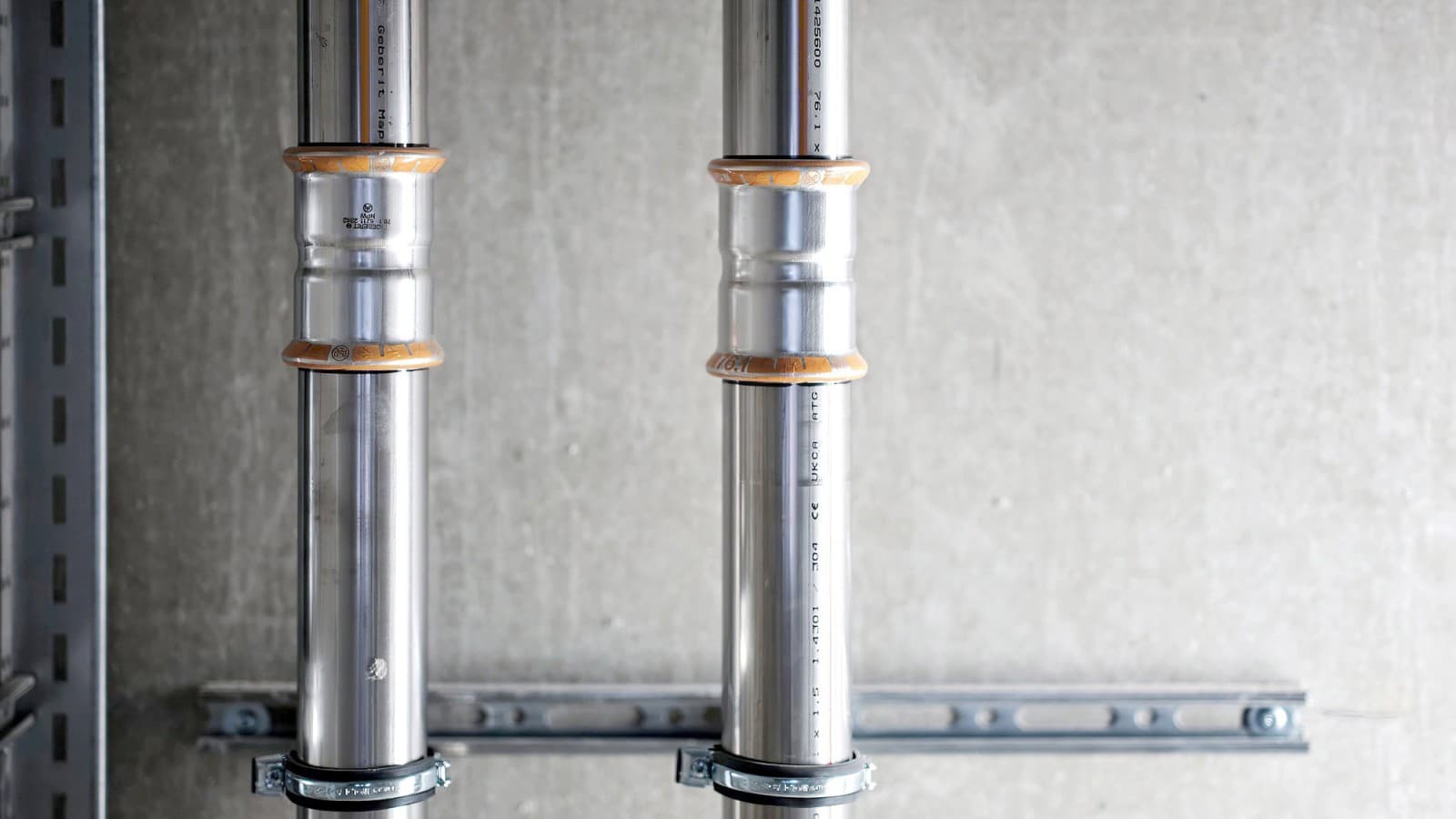 Heizungsinstallationen und Druckluftanwendungen mit Geberit Mapress Therm Heizungsinstallationen und Druckluftanwendungen mit Geberit Mapress Therm